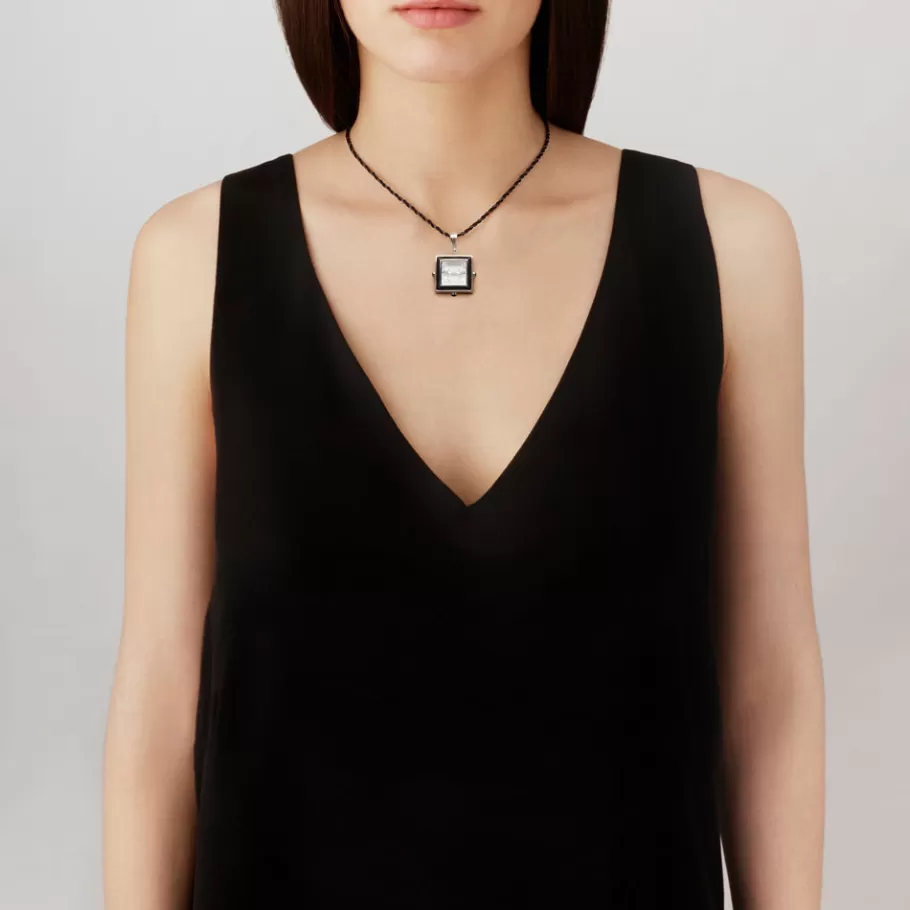 Lalique Pendants^Aréthuse Pendant
