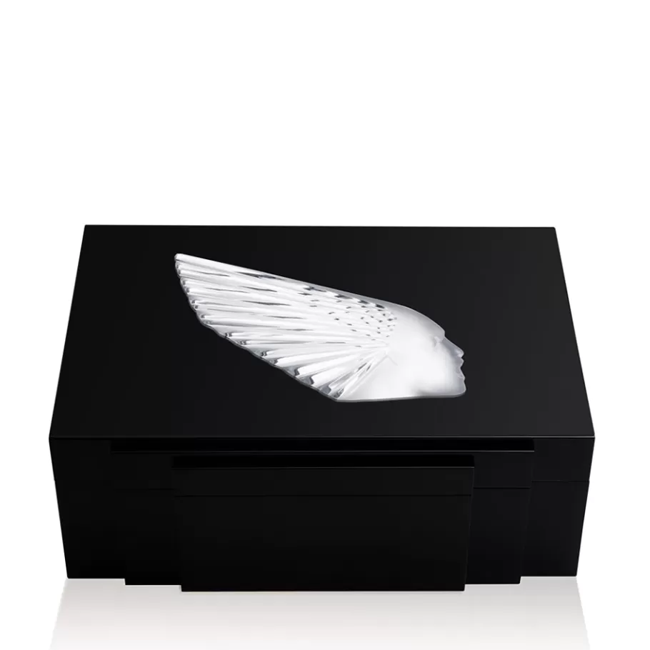 Lalique Ashtrays & Cigars Boxes^Victoire cigars box
